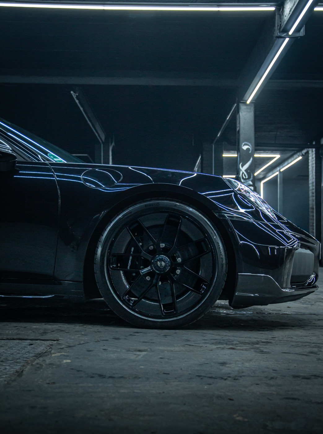 Vorderrad und Frontschürze des Turbo S Cabriolet